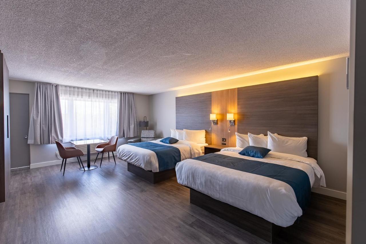 Auberge L'Étape Mont-Laurier Extérieur photo